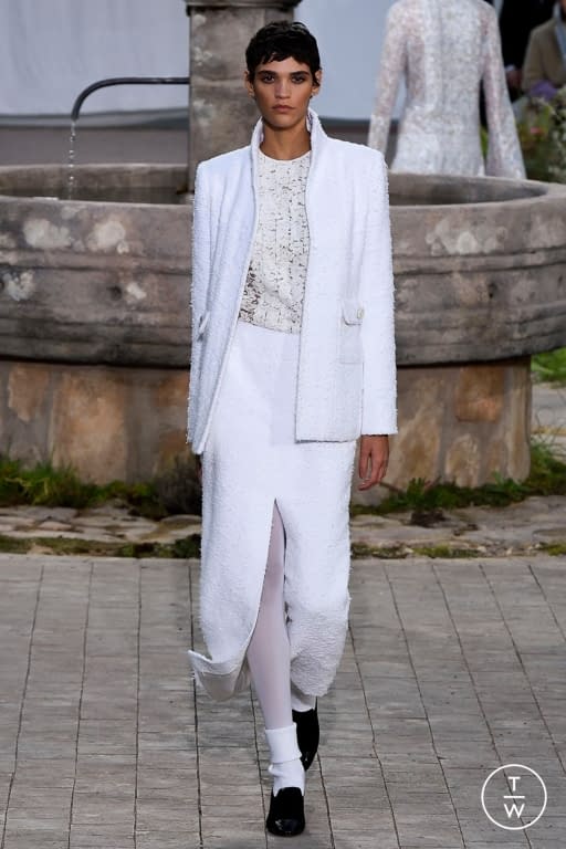 SS20 Chanel Look 22