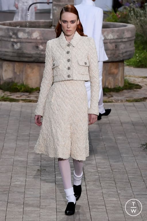 SS20 Chanel Look 28