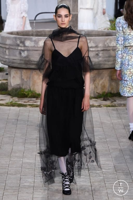 SS20 Chanel Look 39