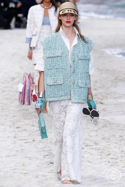 SS19 Chanel Look 16