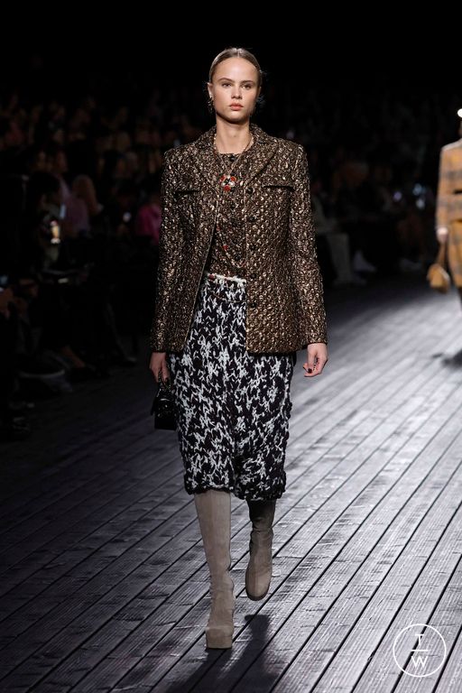 FW24 Chanel Look 25