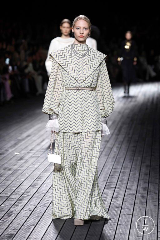 FW24 Chanel Look 59