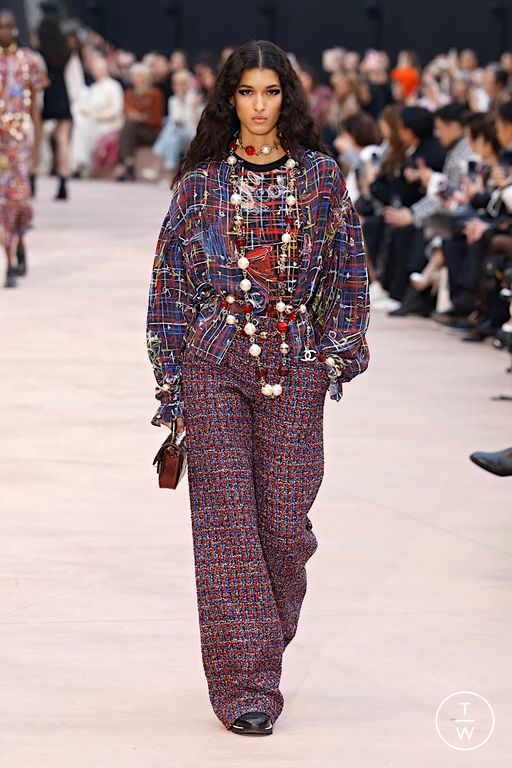 FW25 Chanel Look 18