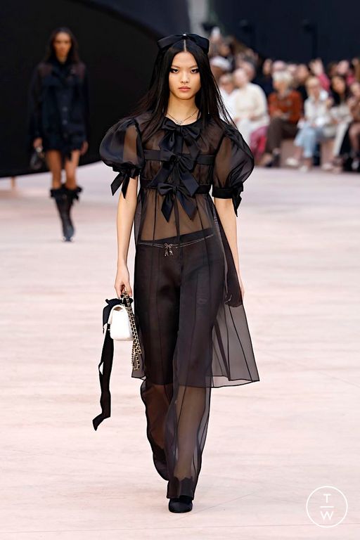FW25 Chanel Look 34