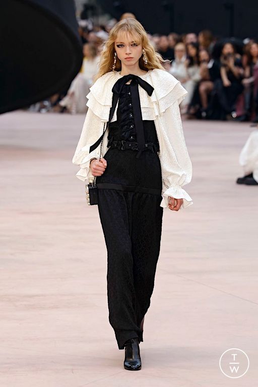 FW25 Chanel Look 68
