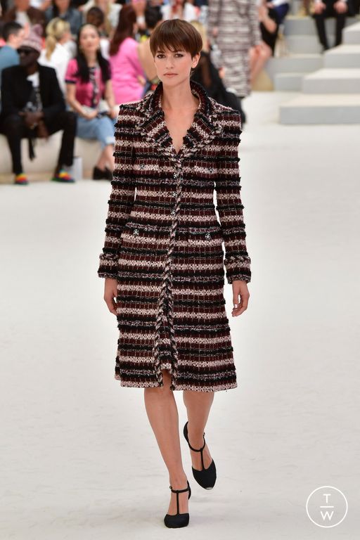 FW22 Chanel Look 11