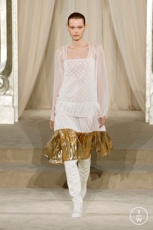 FW25 Chanel Look 27