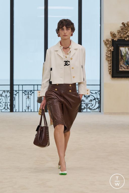 RS27 Chanel Look 21