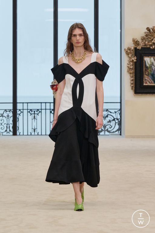 RS27 Chanel Look 23