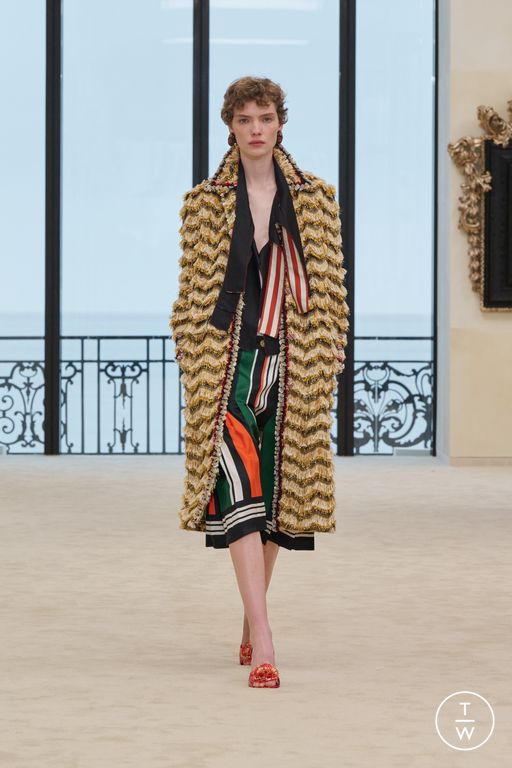 RS27 Chanel Look 31