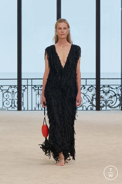 RS27 Chanel Look 34