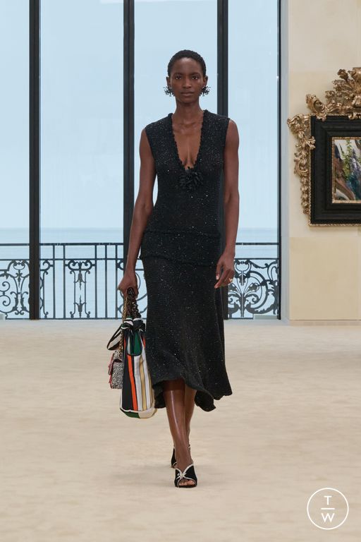 RS27 Chanel Look 44
