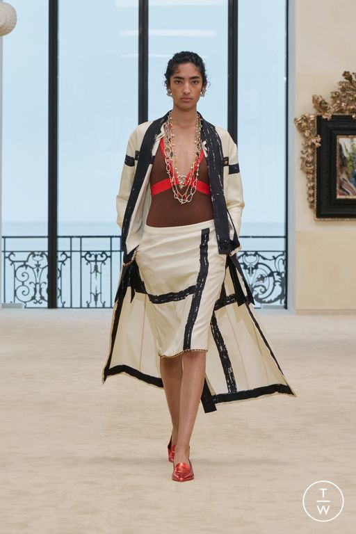 RS27 Chanel Look 49