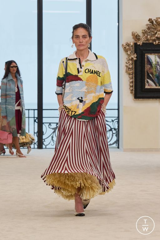 RS27 Chanel Look 52