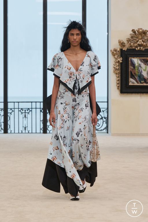 RS27 Chanel Look 74