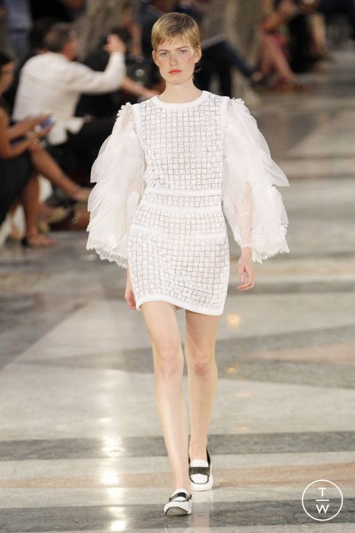 RS17 Chanel Look 53