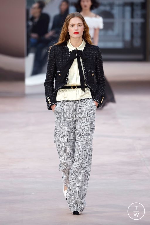 SS25 Chanel Look 59