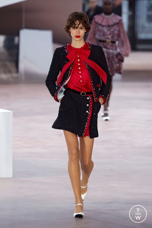 SS25 Chanel Look 71