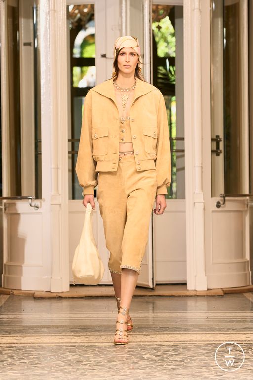 RS 26 Chanel Look 14