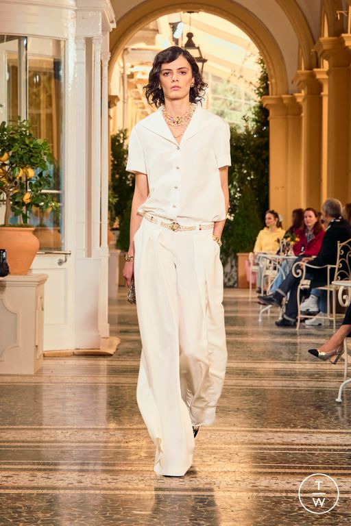 RS 26 Chanel Look 38