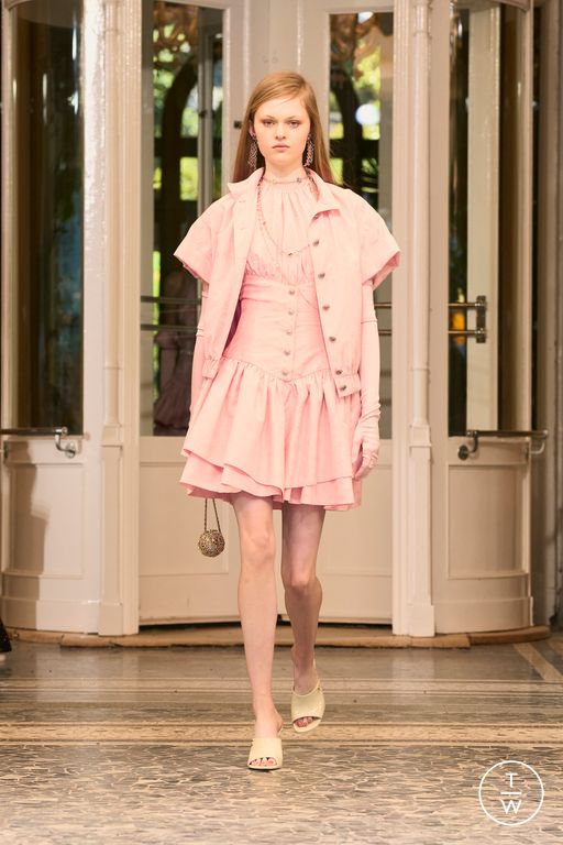 RS 26 Chanel Look 57