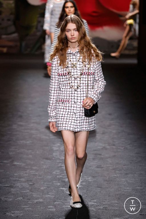 SS24 Chanel Look 31