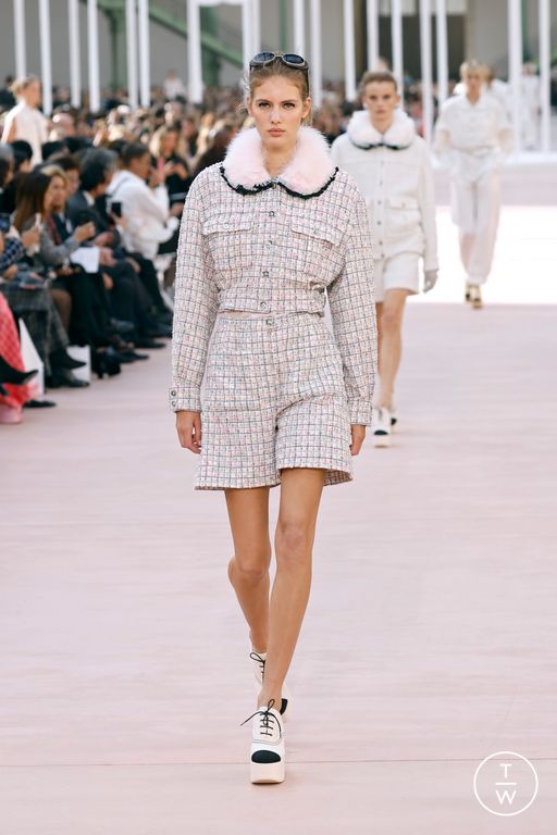 Spring-Summer 2025 Chanel Look 11