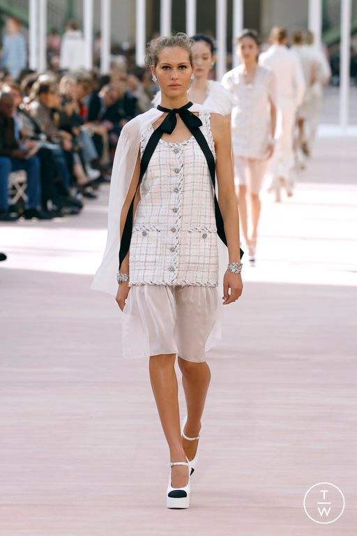 Spring-Summer 2025 Chanel Look 23