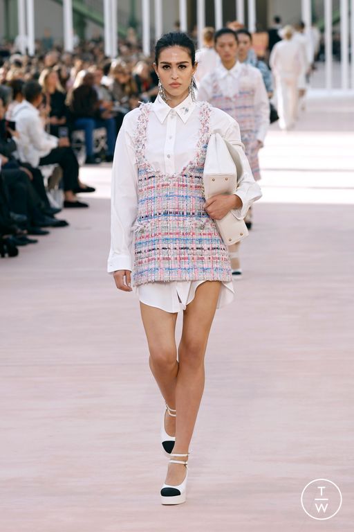 Spring-Summer 2025 Chanel Look 28