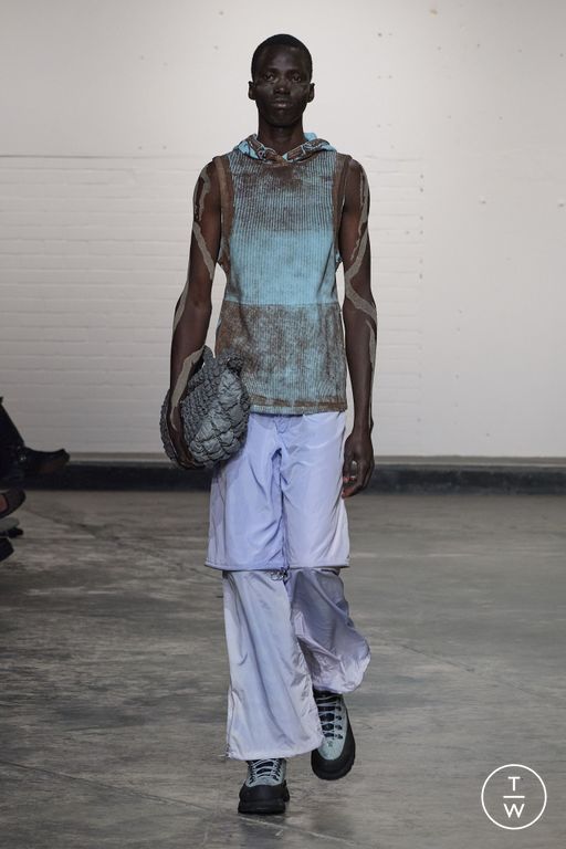 Spring-Summer 2025 Charlie Constantinou Look 21