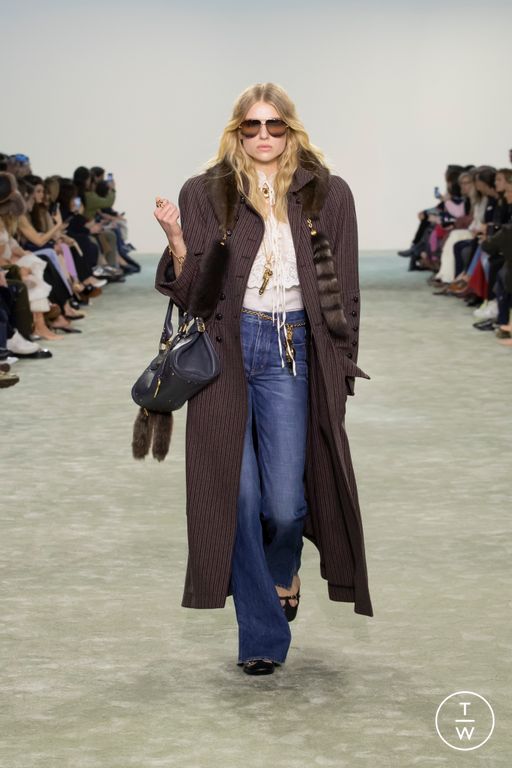 FW25 Chloé Look 22