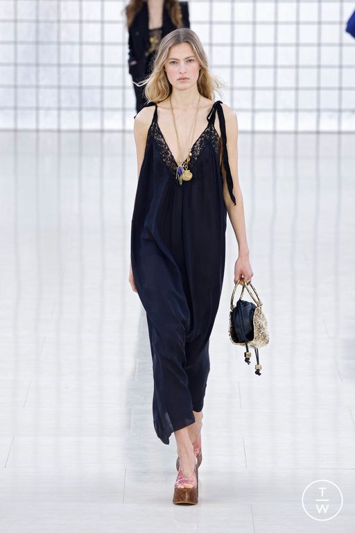 Spring-Summer 2025 Chloé Look 20