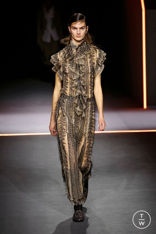 FW25 Dior Look 32