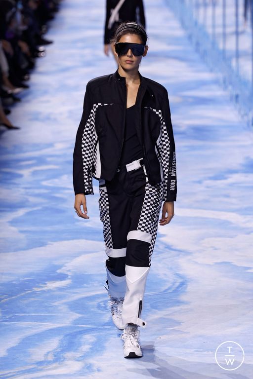 Spring-Summer 2025 Christian Dior Look 32