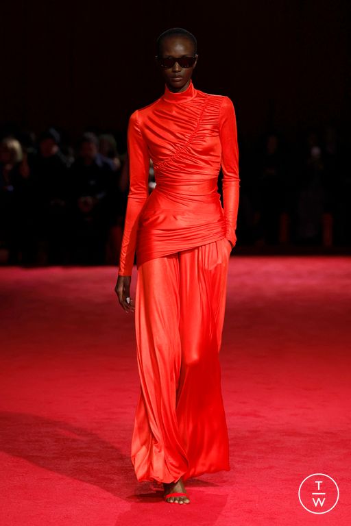 FW25 Christian Siriano Look 4