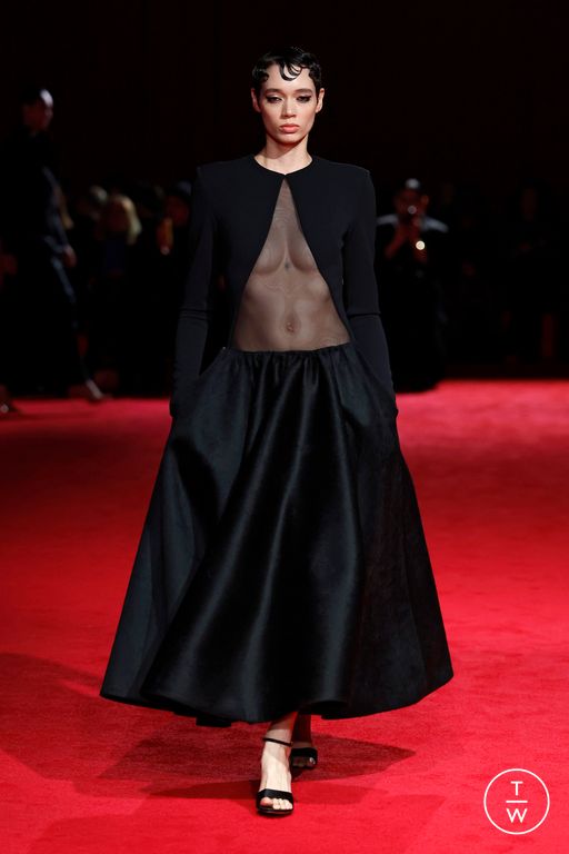 FW25 Christian Siriano Look 10