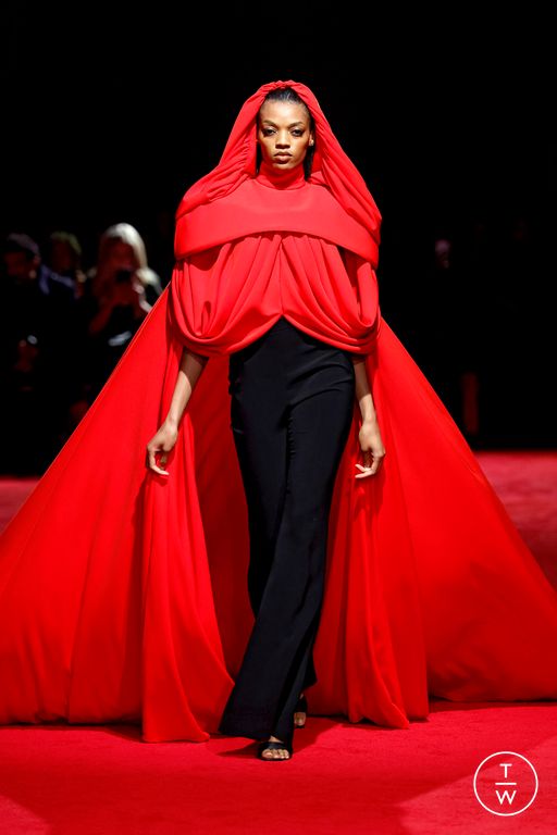 FW25 Christian Siriano Look 22
