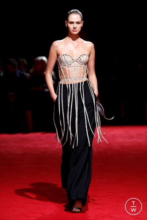 FW25 Christian Siriano Look 26