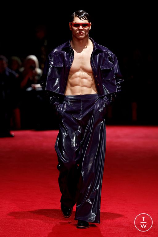 FW25 Christian Siriano Look 46