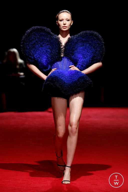 FW25 Christian Siriano Look 57