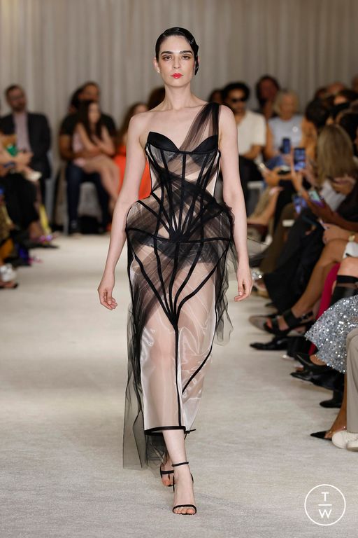 SS26 Christian Siriano Look 34