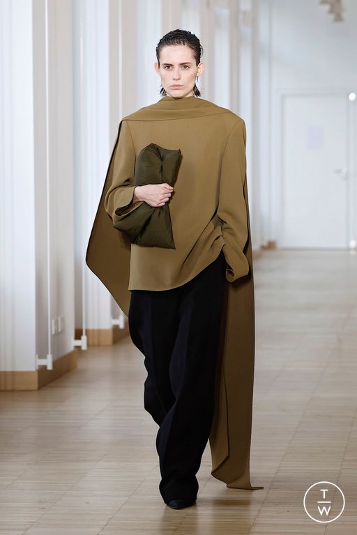 FW25 Christian Wijnants Look 14