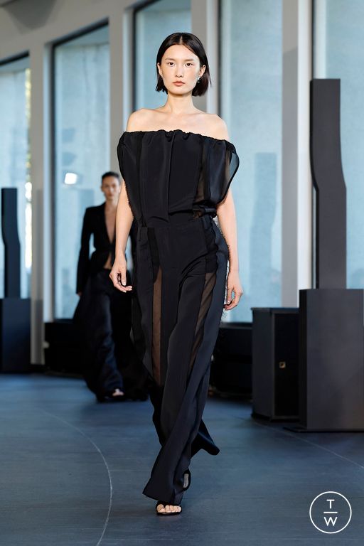 SS26 Christopher Esber Look 34