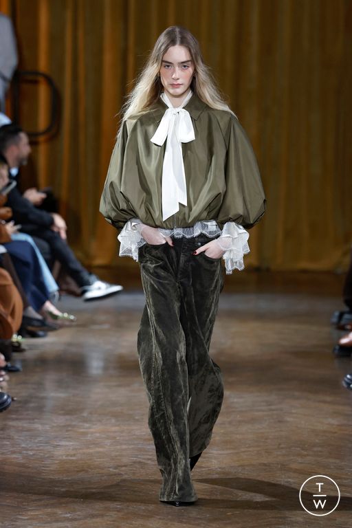FW26 Cinq à Sept Look 14