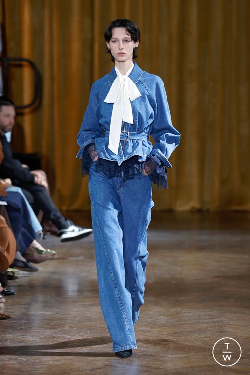 FW26 Cinq à Sept Look 31