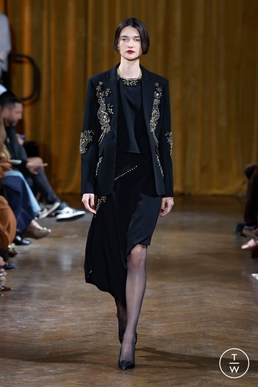 FW26 Cinq à Sept Look 43
