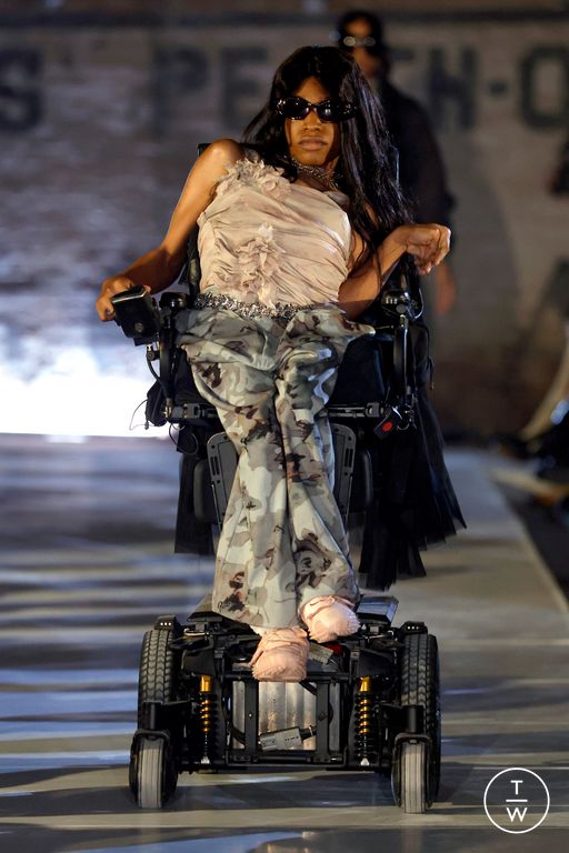 FW25 Collina Strada Look 21