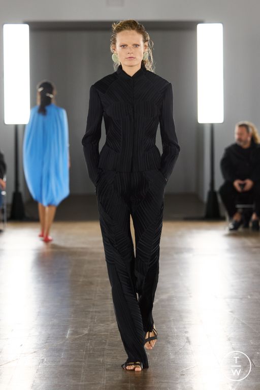 SS26 Coperni Look 37