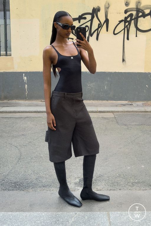 RS 26 Courrèges Look 20