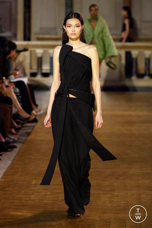 FW26 Cult Gaia Look 1